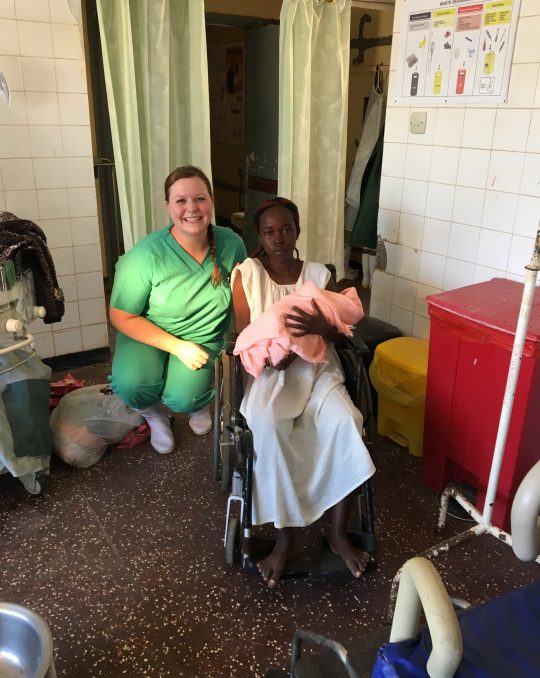 Laura Kyriss volunteer in Kenya with new mother Nurse Laura Kyriss volunteer kenya newborn baby and mom, - 'volunteer opportunities for nurses'
