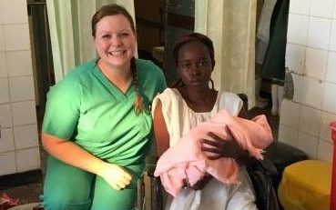 Nurse Laura Kyriss volunteer kenya newborn baby and mom, - 'volunteer opportunities for nurses'