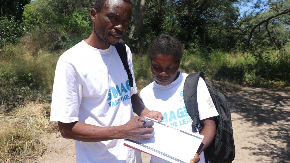 Innocent with another member of SMAG. They support each other so that they can offer the best help to mothers and children.