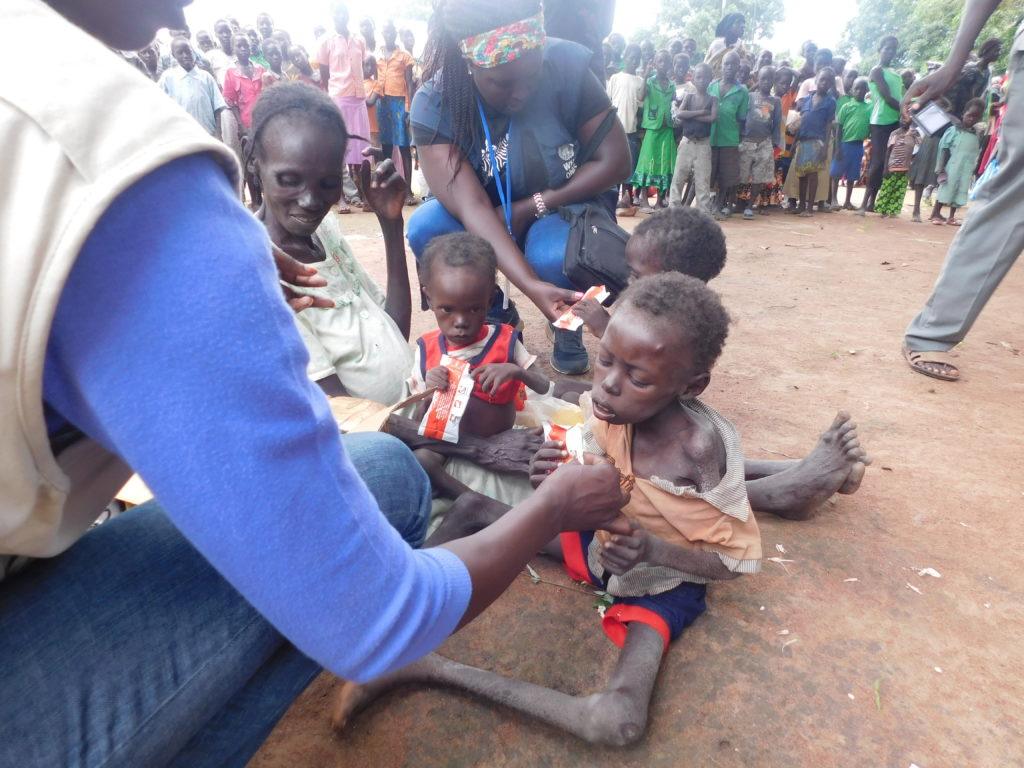 Sami receives emergency food relief as part of rapid relief efforts IOM CMMB.