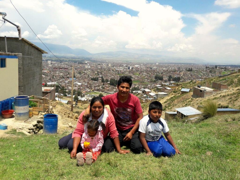 Celso and Marisol_CMMB Peru beneficiary family_Valentine testimony