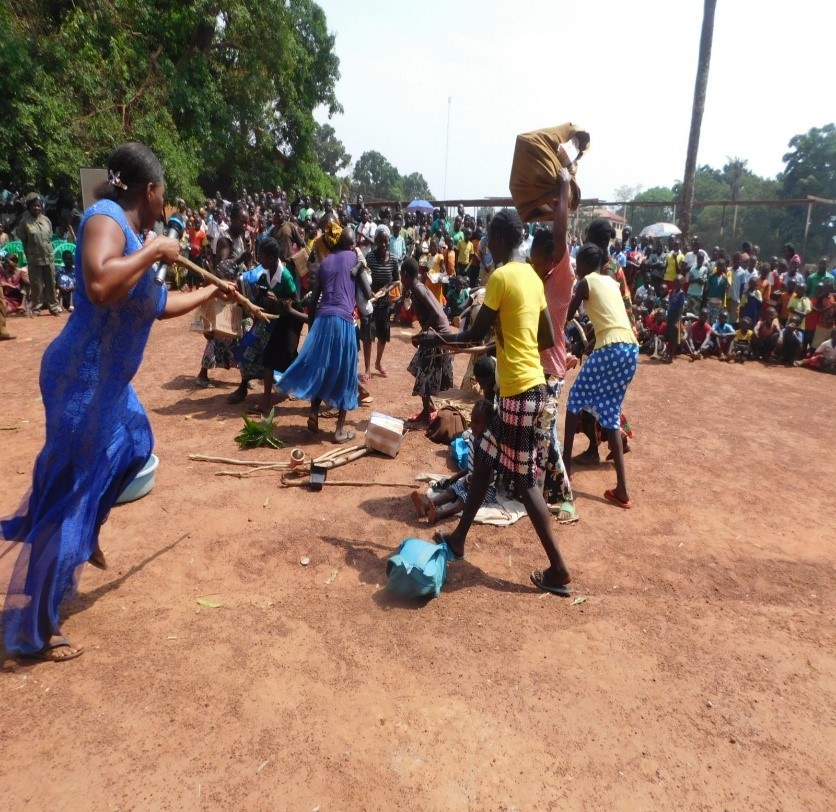 The Internally Displaced Women from Ikpiro Women group demonstrate how they were tortured during the conflict by armed men, displaced, beaten and chased away from their homes.