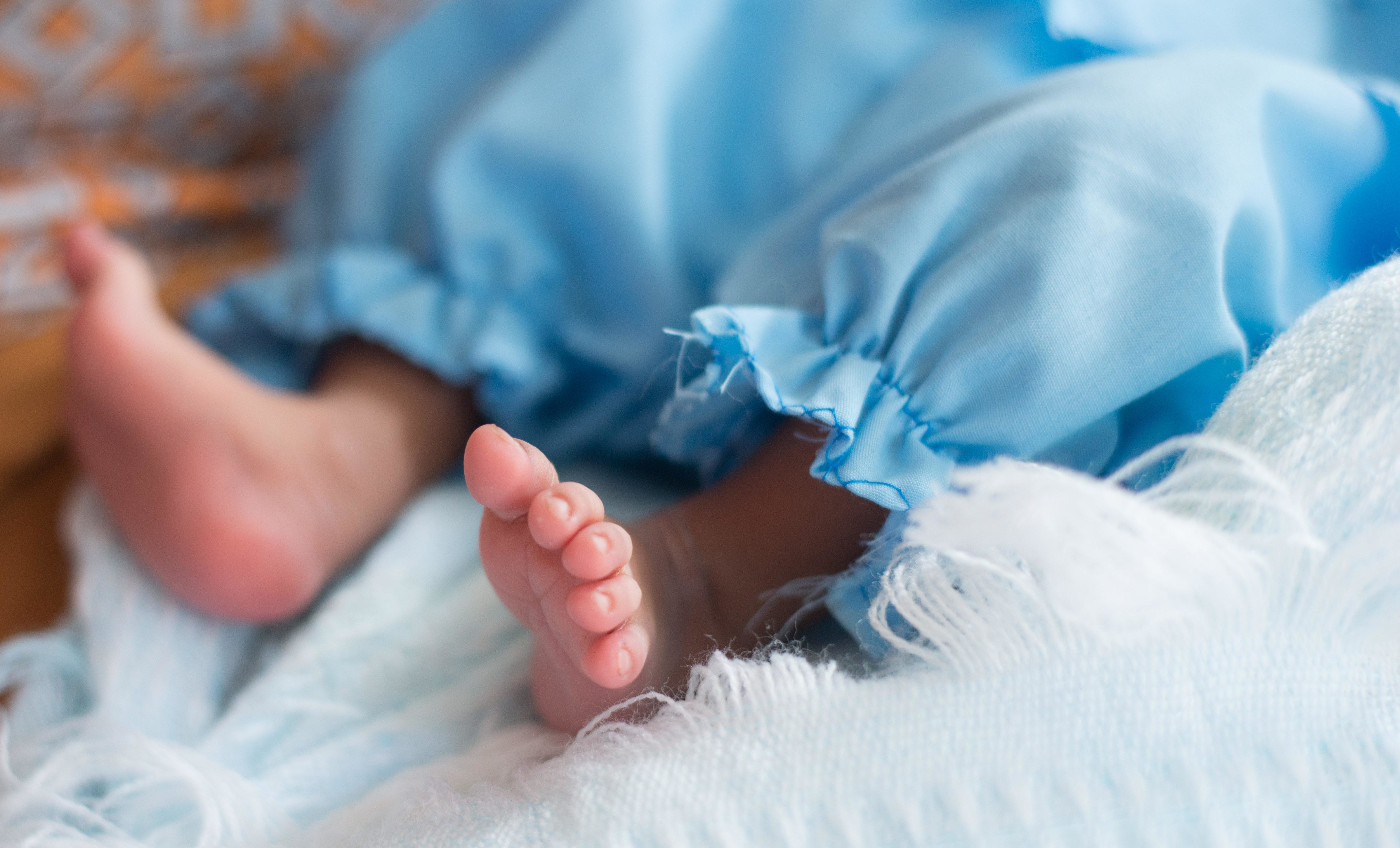 close up baby feet-newborn-Haiti