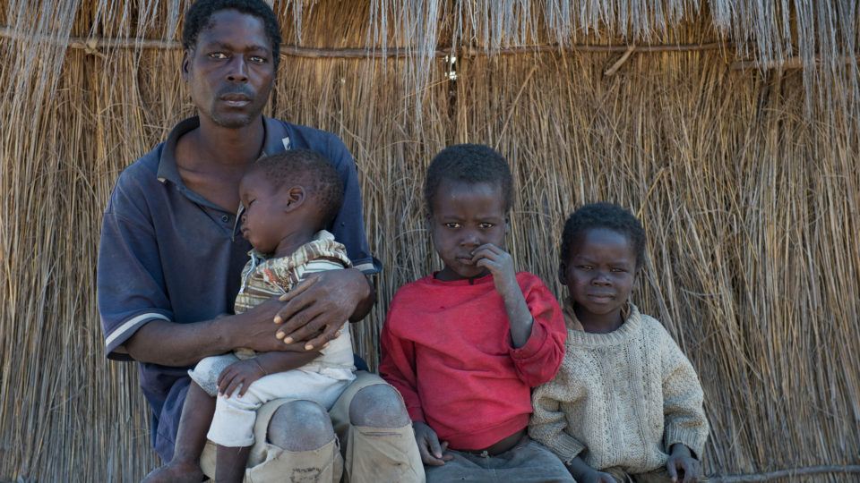 A father and his children - CMMB - Mwandi