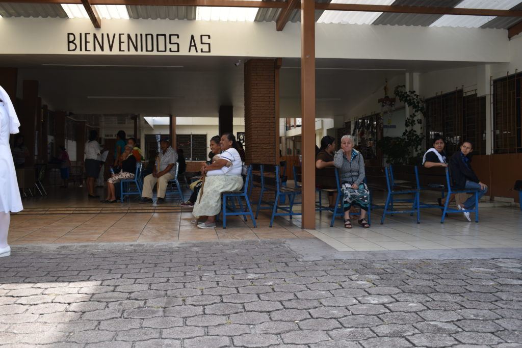 patient waiting area el salvador