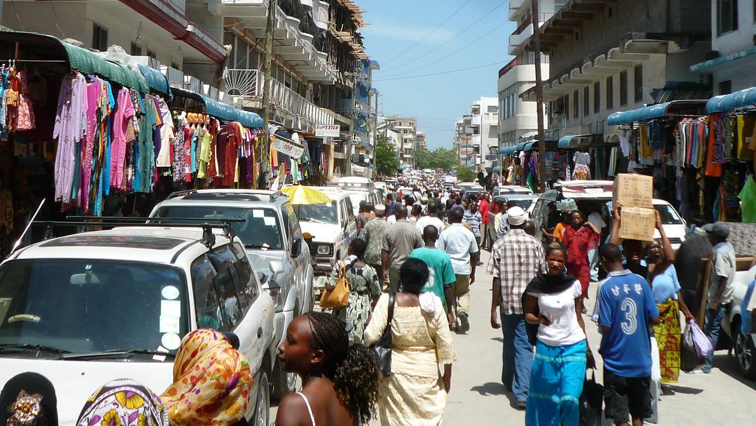 Market in Dar Salaam 