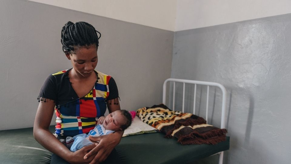 Mother and Child at the Mwandi Mission Hospital_Zambia