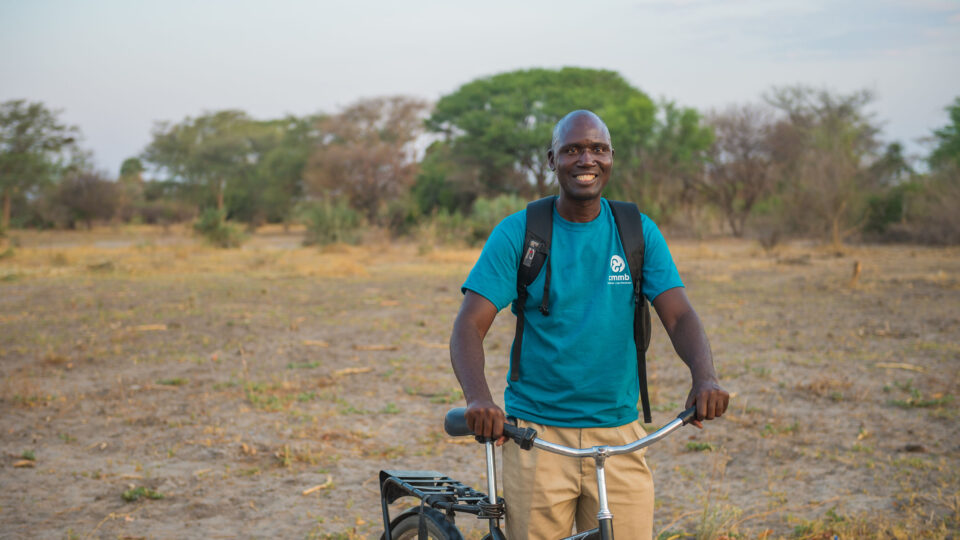 CMMB-supported CHW uses a bike to reach patients_June2022