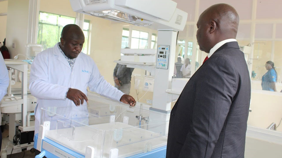 Kitui County Governor H.E. Julius Malombe inspected the newly built and equipped newborn care unit at Ikanga Sub- County_Kenya2022
