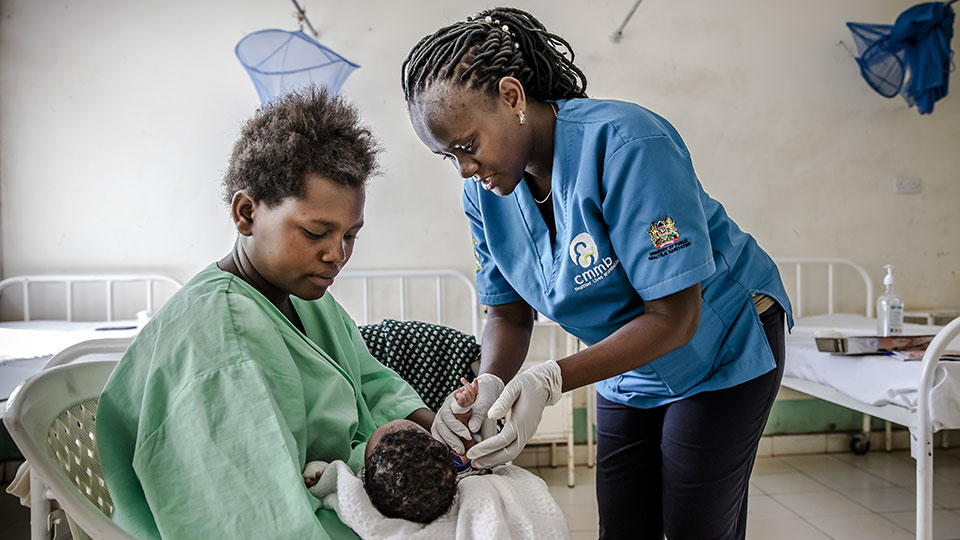 Nurse and a patient at Ikanga hospital in Kenya CMMB
