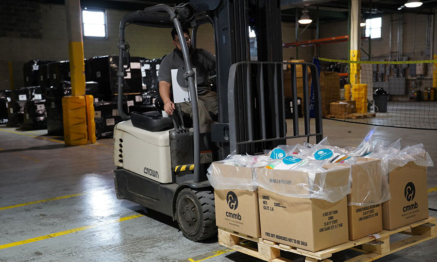 CMMB staff pack supplies for hurricane relief kits. Join us with prayers for those impacted by recent hurricanes.