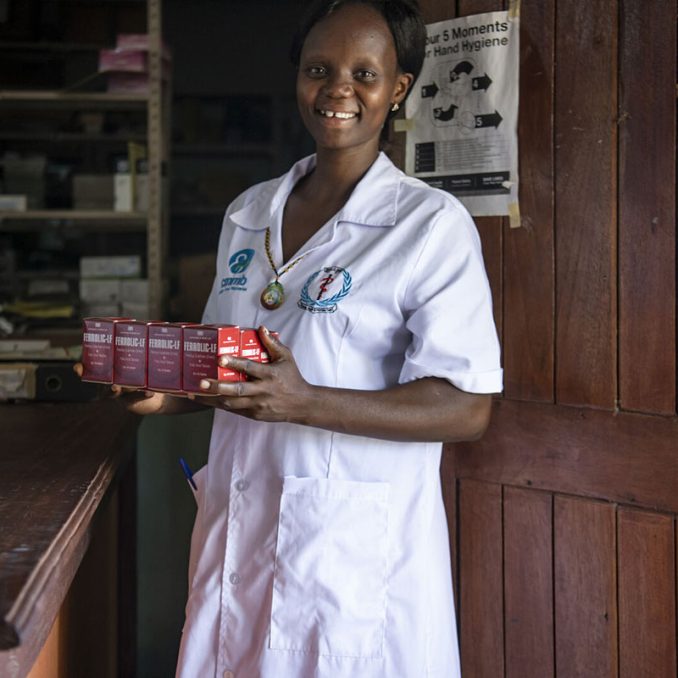 Access-to-Medicines-Program-Heroes-SS-2023 A nurse at St. Theresa Hospital holds medication.