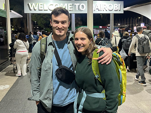 Andrew-and-Ellen_CMMB-Volunteers-KE Andrew and Ellen arrive at the Nairobi Airport.